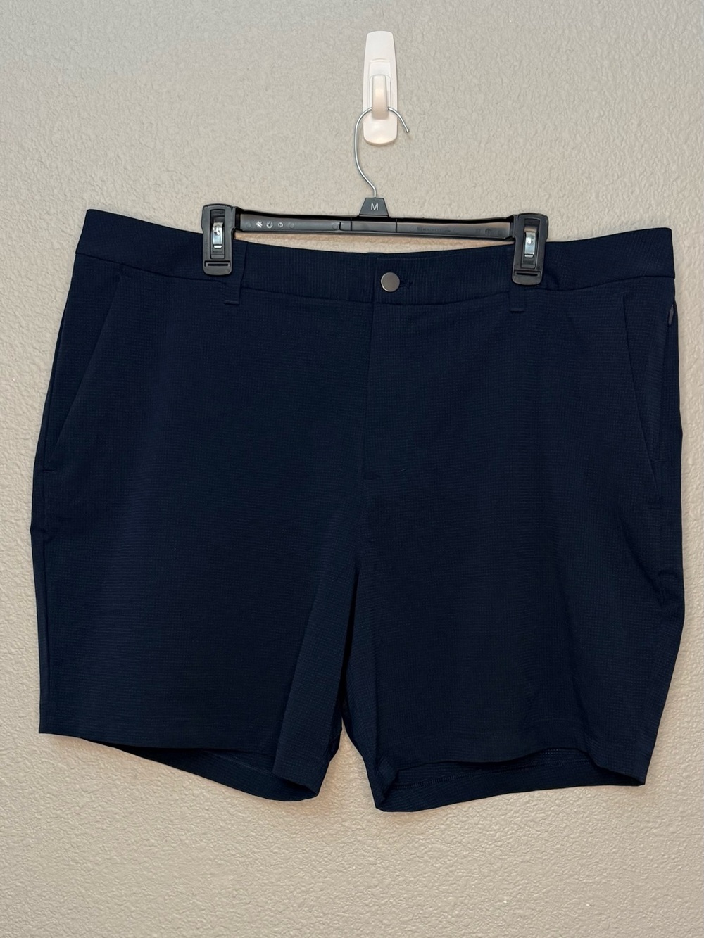 Lululemon | ABC Classic-Fit Short WovenAir | Navy | Waist 40” Inseam 7”